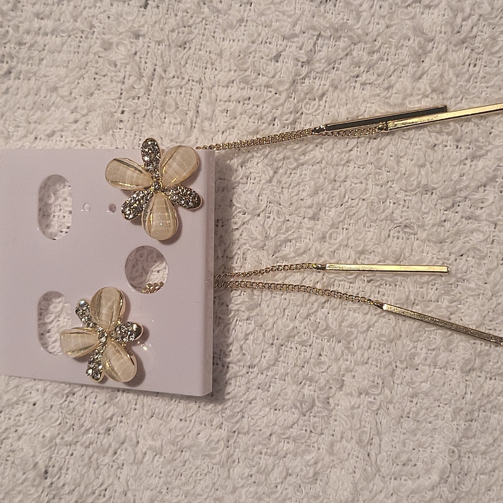 Earring